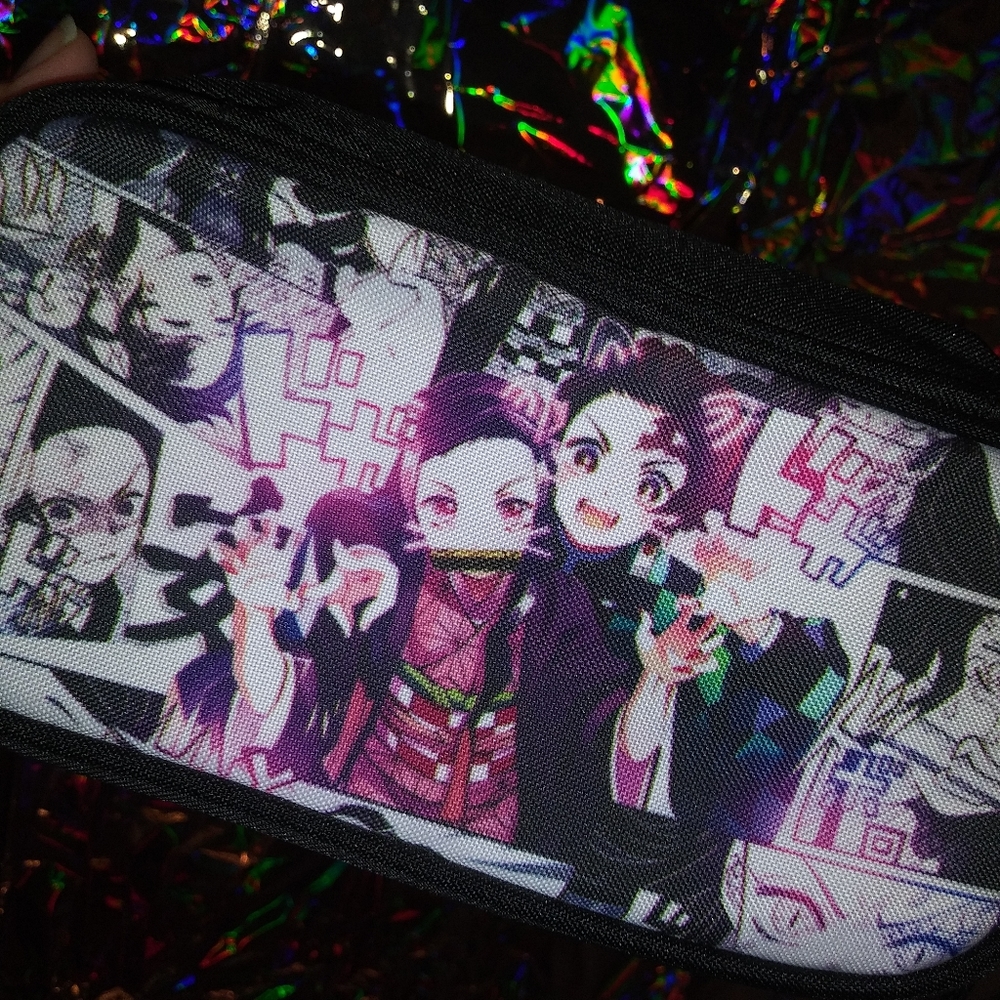 Demon Slayer Makeup Bag - Picture 5 of 13
